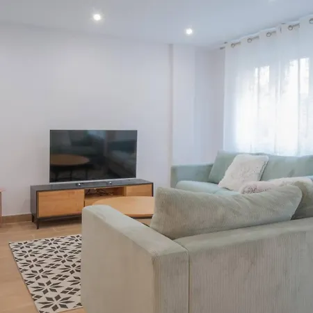 Avg Alfonso I Apartment Gijon