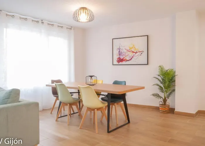 Avg Alfonso I Apartment *